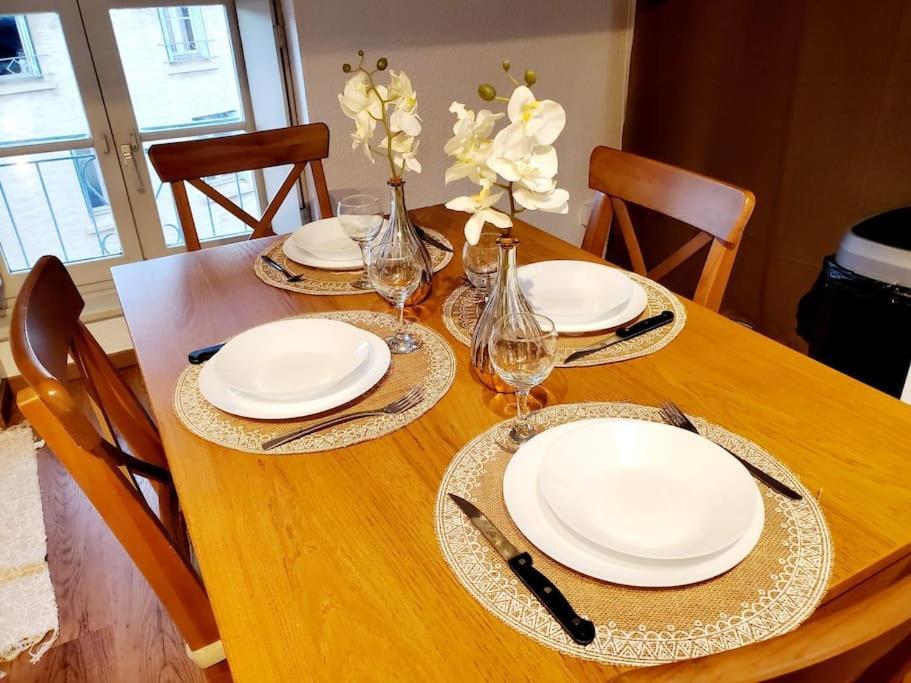 Appartement Chaleureux Au Pied De La Cite Avec Parking Καρκασόν Εξωτερικό φωτογραφία